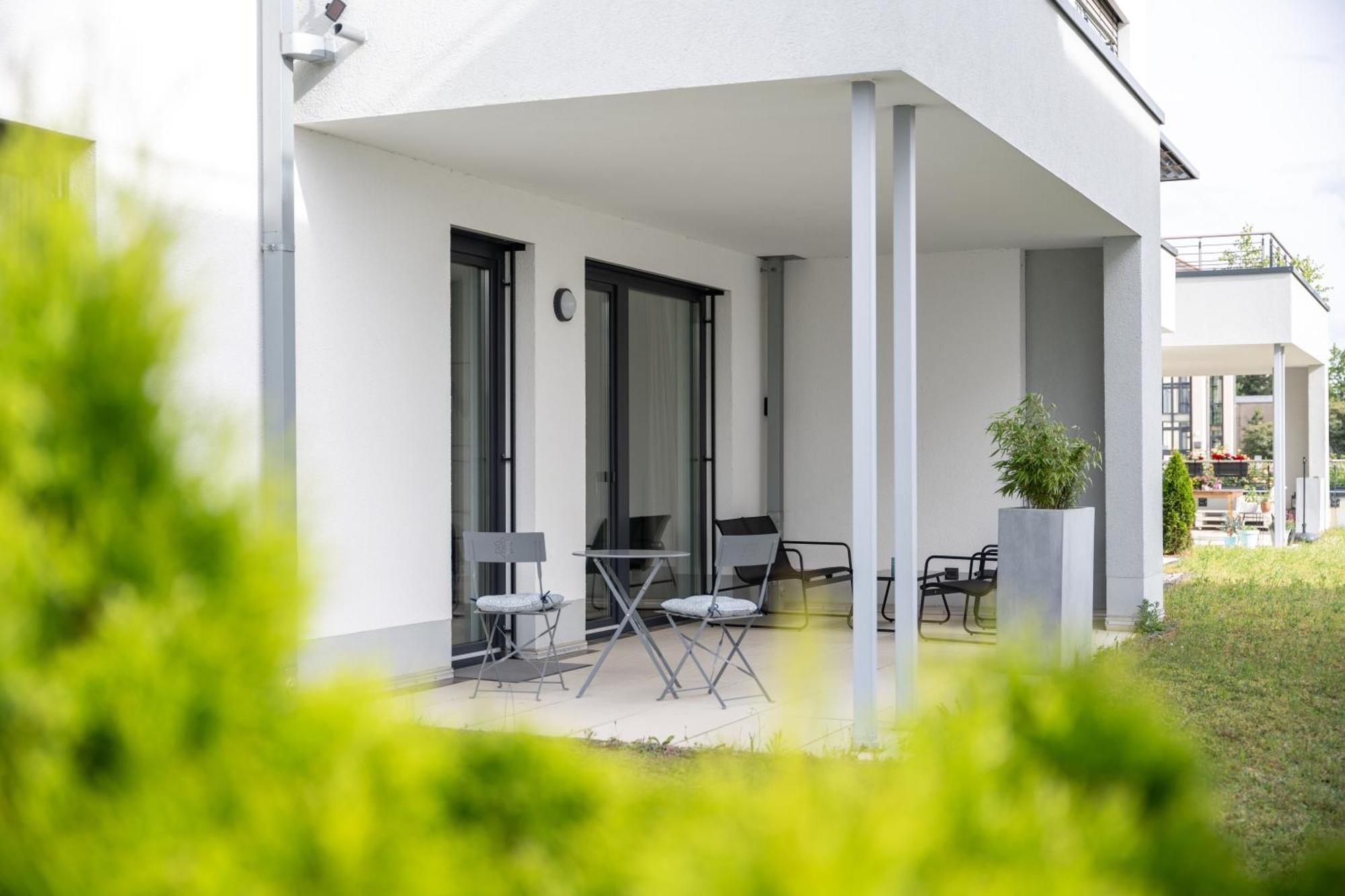 Zentral - Fuer 6 - 2X Frei Parken - Terrasse Apartment Giessen Luaran gambar