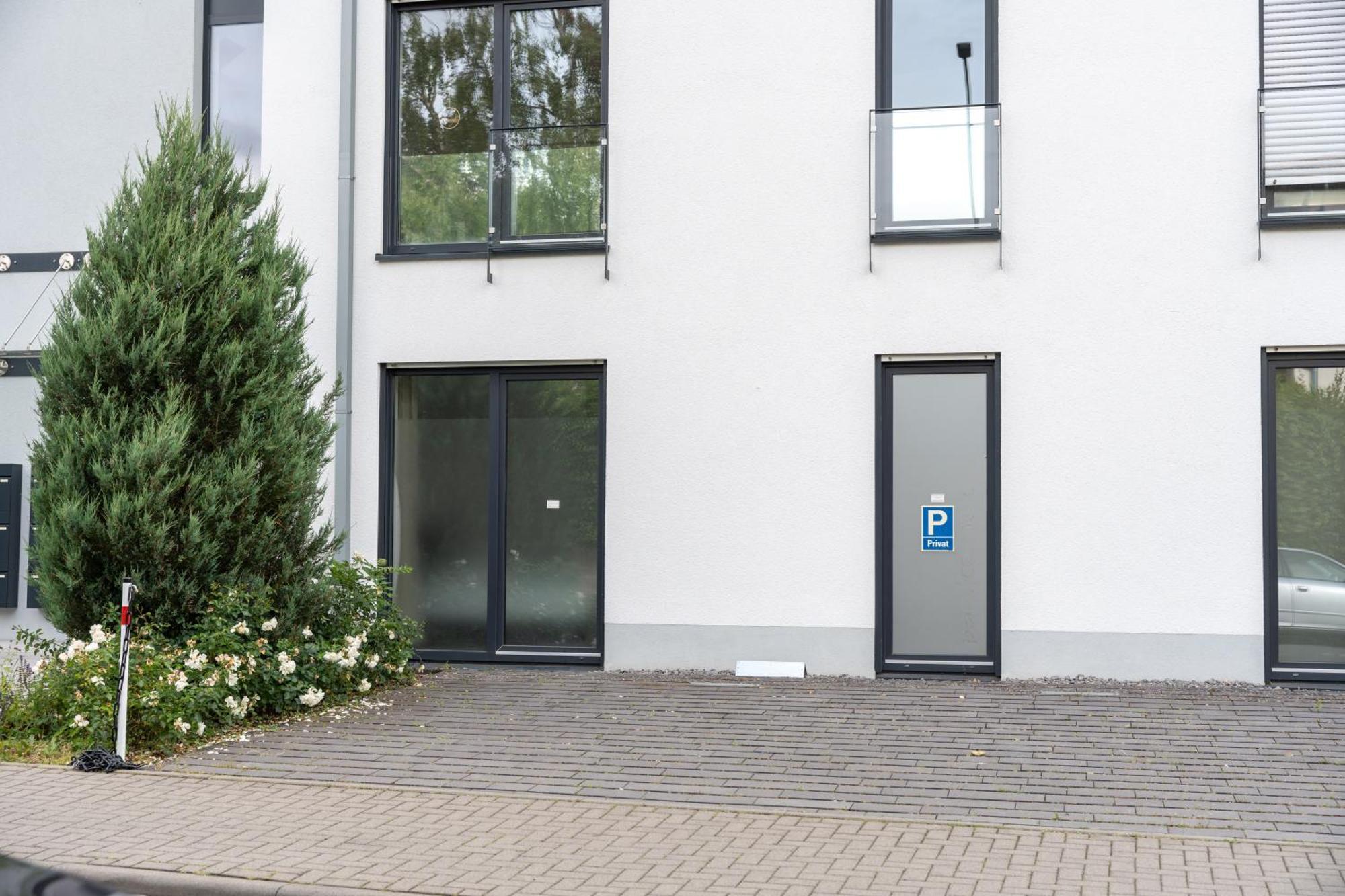 Zentral - Fuer 6 - 2X Frei Parken - Terrasse Apartment Giessen Luaran gambar